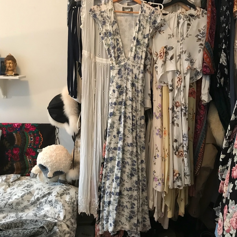❌SOLD❌ Reformation Lumen Floral Maxi Wrap Dress XS - Picture 5 of 8